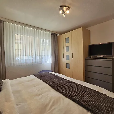 Апартаменти Chateau Eg